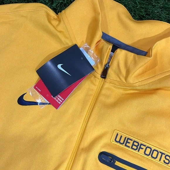 Nike Oregon Ducks “Webfoot” 1/4 Zip Dri-Fit Pullover - Picture 3 of 6